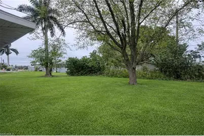 3417 South St, Fort Myers, FL 33916 - Photo 15
