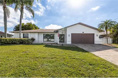 1932 SE 9th Ter, Cape Coral, FL 33990 - Photo 1