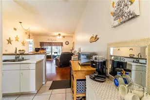 950 Hancock Creek South Blvd, Cape Coral, FL 33909 - Photo 3