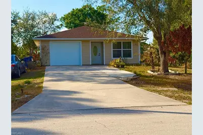 5011 Moon Ln, Labelle, FL 33935 - Photo 1