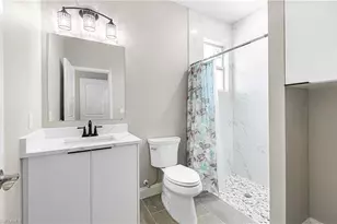 2016 Oxford Ridge Cir, Lehigh Acres, FL 33973 - Photo 17