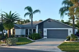 6645 Wakefield Dr, Fort Myers, FL 33966 - Photo 1