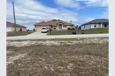 2320 NW 25th Ter, Cape Coral, FL 33993 - Photo 3