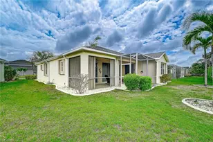 1813 Emerald Cove Dr, Cape Coral, FL 33991 - Photo 31