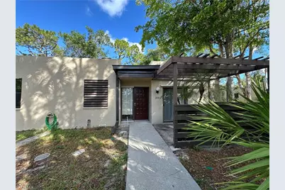 209 Pinebrook Dr, Fort Myers, FL 33907 - Photo 1