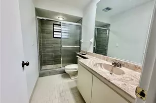 209 Pinebrook Dr, Fort Myers, FL 33907 - Photo 5