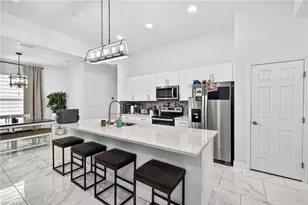 1137 NE 4th Ave, Cape Coral, FL 33909 - Photo 3