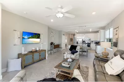 12201 Canal Grande Dr, Fort Myers, FL 33913 - Photo 9