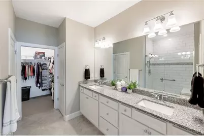 12201 Canal Grande Dr, Fort Myers, FL 33913 - Photo 19