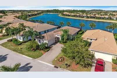 10555 Carena Cir, Fort Myers, FL 33913 - Photo 49