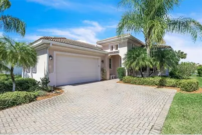 10555 Carena Cir, Fort Myers, FL 33913 - Photo 3