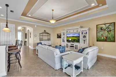 10555 Carena Cir, Fort Myers, FL 33913 - Photo 7