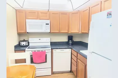 6220 Augusta Dr #301, Fort Myers, FL 33907 - Photo 1