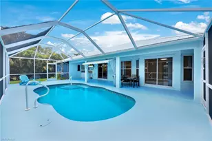 250 SE 44th St, Cape Coral, FL 33904 - Photo 3