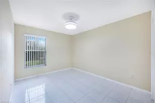 250 SE 44th St, Cape Coral, FL 33904 - Photo 13