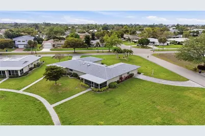 1410 Tredegar Dr, Fort Myers, FL 33919 - Photo 29