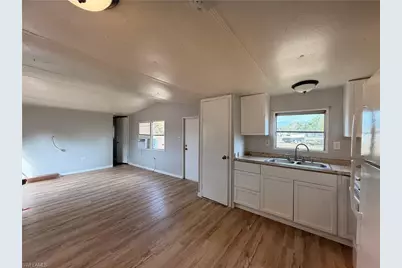 7897 Suncoast Dr, North Fort Myers, FL 33917 - Photo 3