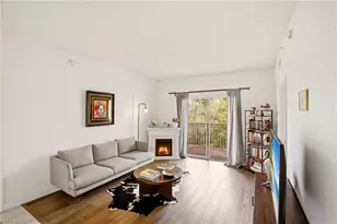 15590 Ocean Walk Circle, Fort Myers, FL 33908 - Photo 9