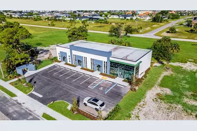 1043 Ceitus Ter, Cape Coral, FL 33991 - Photo 7