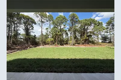 2910 19th St SW, Lehigh Acres, FL 33976 - Photo 33