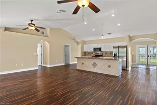 516 SW 27th St, Cape Coral, FL 33914 - Photo 13