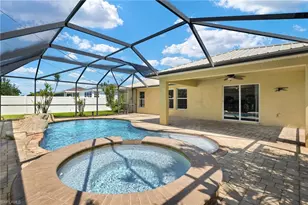 516 SW 27th St, Cape Coral, FL 33914 - Photo 5