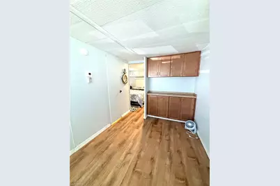 11601 Valleyview Dr, Fort Myers, FL 33908 - Photo 9