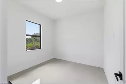 3211 6th St SW, Lehigh Acres, FL 33976 - Photo 11