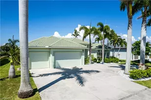 623 SW 56th St, Cape Coral, FL 33914 - Photo 3