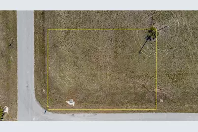 1902 NE 17th Ter, Cape Coral, FL 33909 - Photo 1