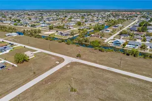 1902 NE 17th Terrace, Cape Coral, FL 33909 - Photo 21