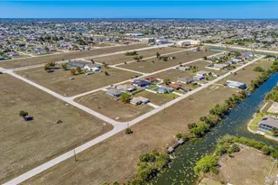 1902 NE 17th Terrace, Cape Coral, FL 33909 - Photo 5