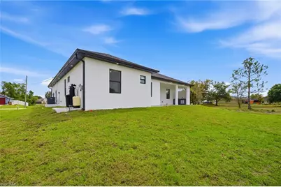 1013 Anson Ave, Lehigh Acres, FL 33971 - Photo 31