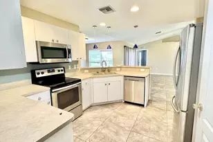 2453 NW 8th Terrace, Cape Coral, FL 33993 - Photo 5