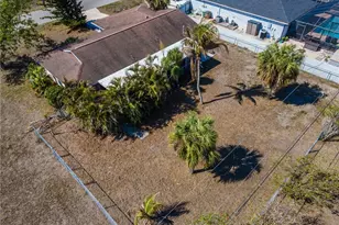 315 NW 7th Terrace, Cape Coral, FL 33993 - Photo 25