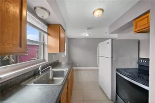 5456 Fifth Ave, Fort Myers, FL 33907 - Photo 7