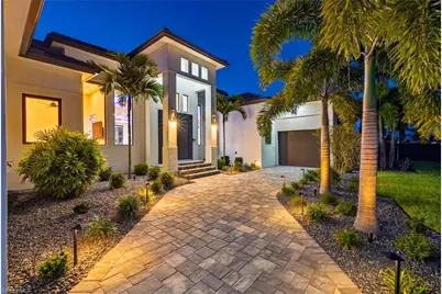 872 W Cape Estates Cir, Cape Coral, FL 33993 - Photo 11