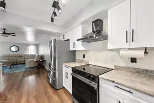 1702 SE 5th Ct, Cape Coral, FL 33990 - Photo 7