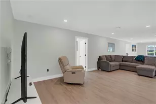 6401 Plumosa Ave, Fort Myers, FL 33908 - Photo 21