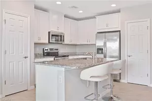3718 Crofton Court, Fort Myers, FL 33916 - Photo 13