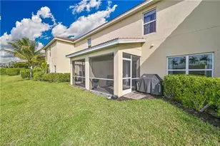 3718 Crofton Court, Fort Myers, FL 33916 - Photo 3