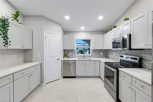 2013 NW Juanita Pl, Cape Coral, FL 33993 - Photo 15