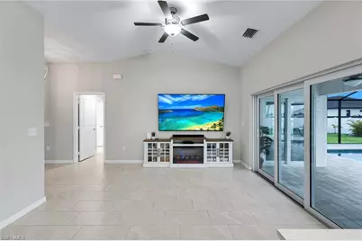 2013 NW Juanita Pl, Cape Coral, FL 33993 - Photo 7