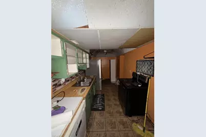 986 Tropical Palm Ave, North Fort Myers, FL 33903 - Photo 7