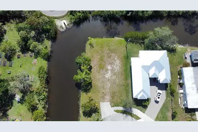 3260 Lunar St, Naples, FL 34112 - Photo 3