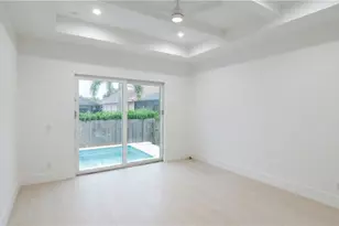 769 95th Ave N, Naples, FL 34108 - Photo 7