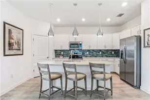 13821 Pine Lodge Ln, Fort Myers, FL 33913 - Photo 9