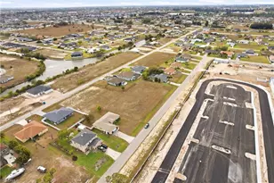 217 NW 20th Ave, Cape Coral, FL 33993 - Photo 7