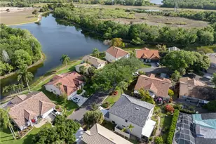 12421 Eagle Pointe Cir, Fort Myers, FL 33913 - Photo 43