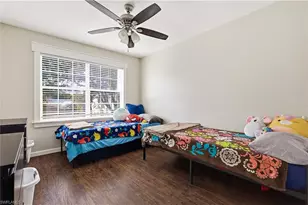 12421 Eagle Pointe Cir, Fort Myers, FL 33913 - Photo 25